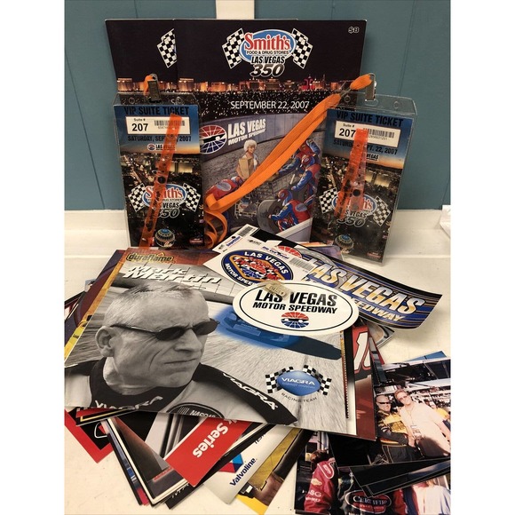 Nascar Sept 22, 2007 Las Vegas 350 Official Program VIP Ticket Pictures Ephemera